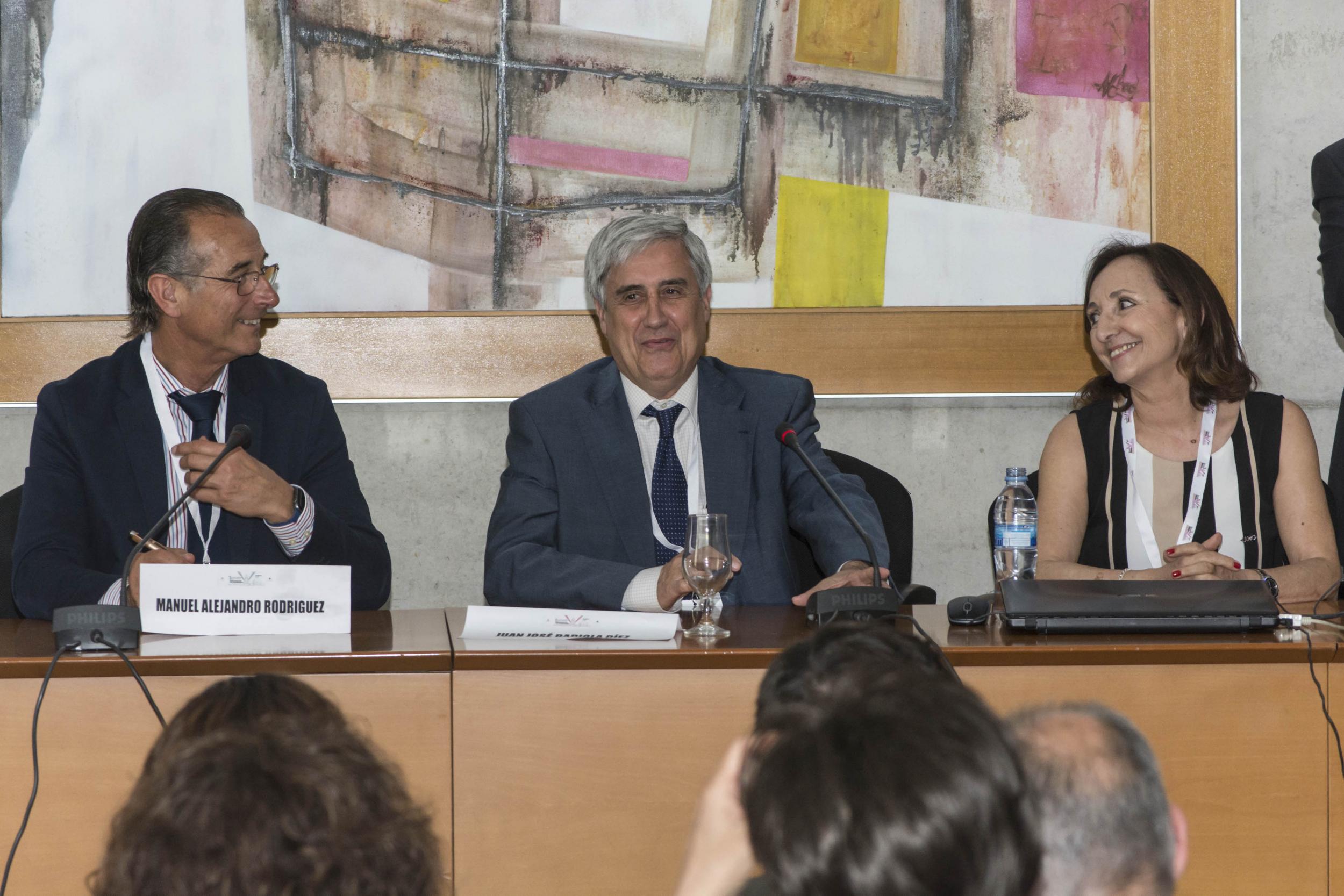 Manuel A. Rodríguez, Juan José Badiola y María Josefa Fernández.