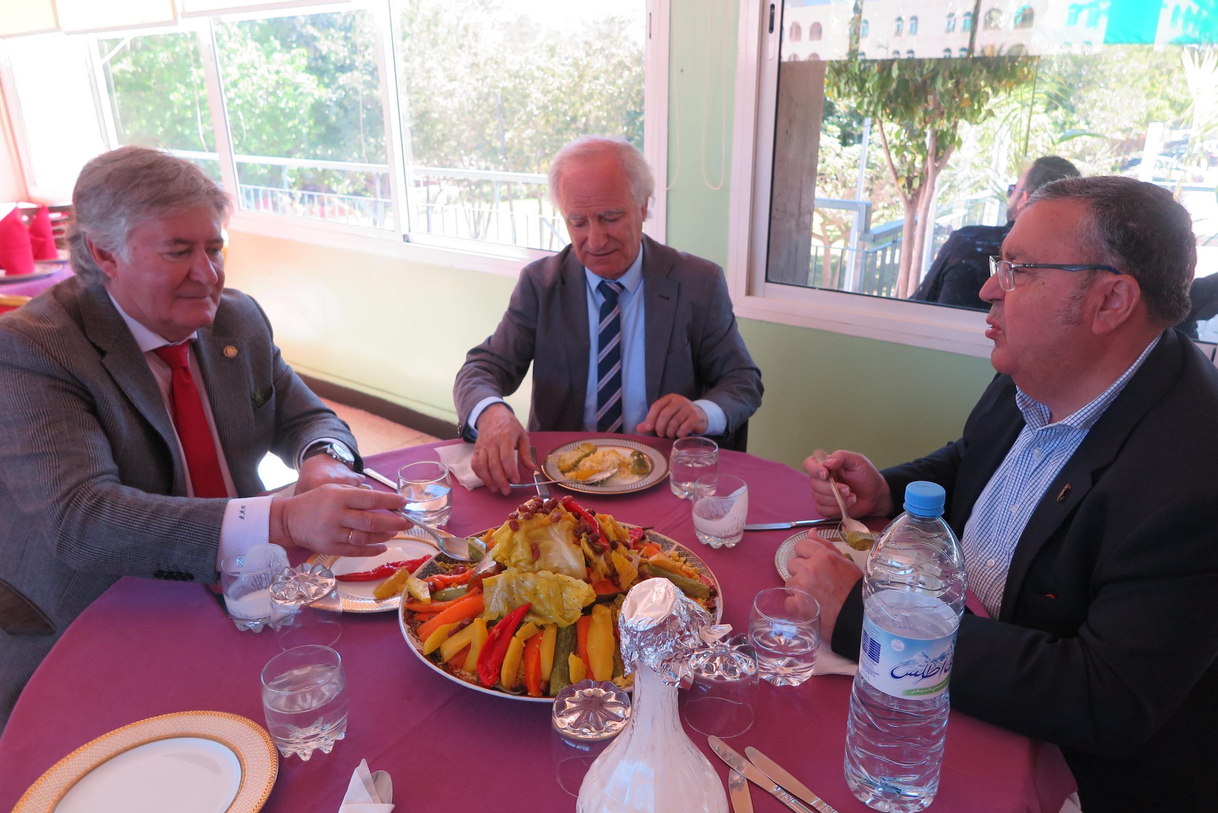 VISITA AL INSTITUTO AGRONÓMICO Y VETERINARIO HASSAN II EN RABAT