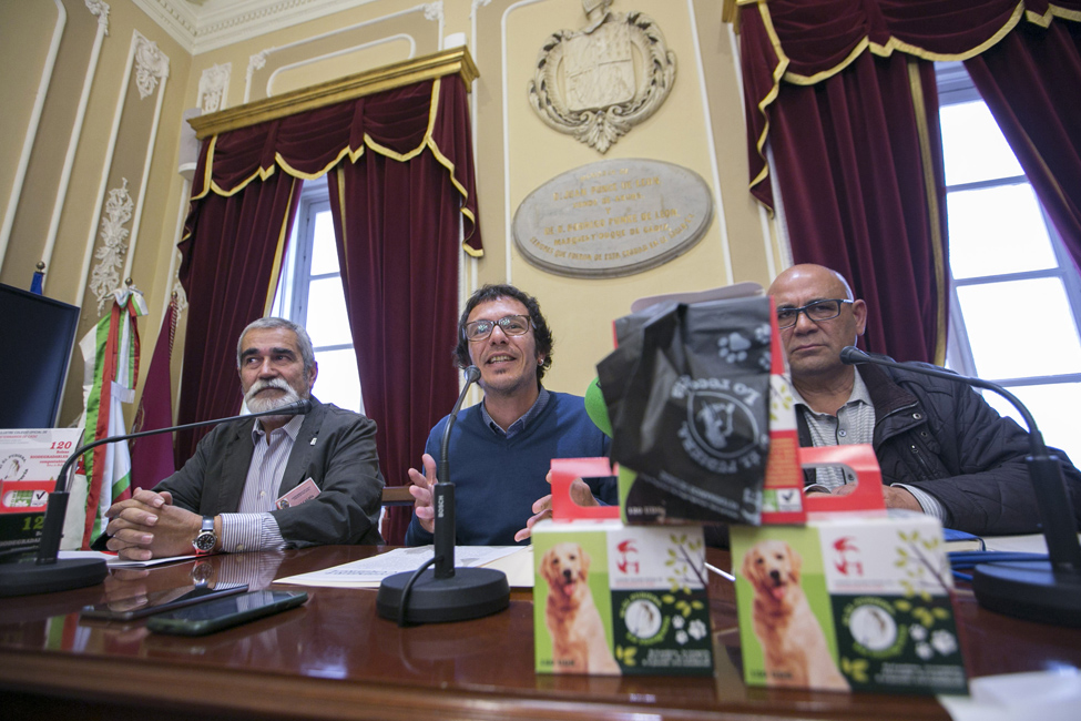 Campaña municipal de concienciación ciudadana para la recogida de heces caninas