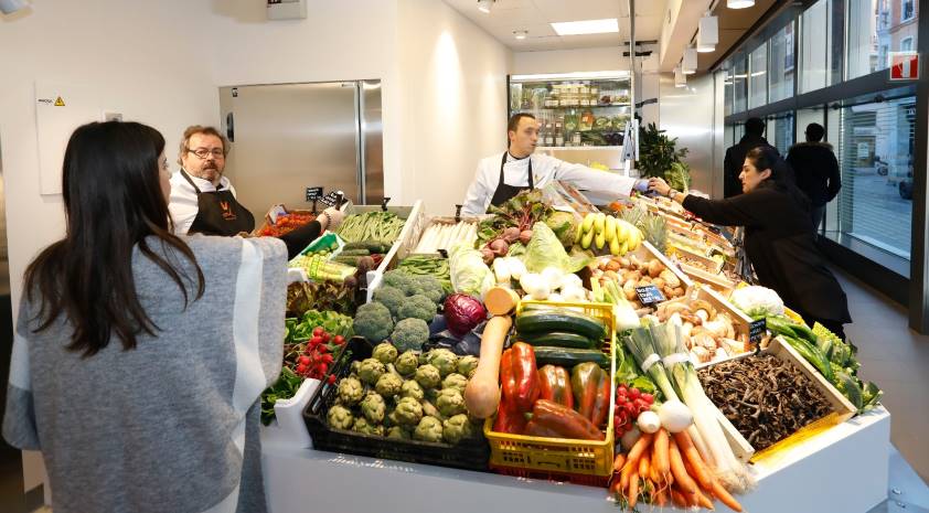 La OCV insiste en la función de los veterinarios como garantes de la seguridad alimentaria