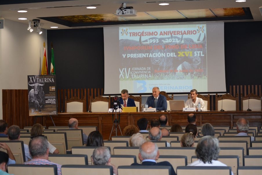 El Colegio de Badajoz celebró una nueva edición de su jornada de convivencia taurina