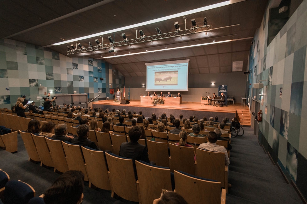 La fiesta del patrón en el Colegio de Badajoz fue una muestra de cariño a la profesión veterinaria