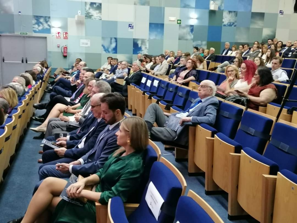 Numeroso público asistió al evento organizado por el Colegio de Veterinarios de Badajoz con motivo de la festividad de San Francisco