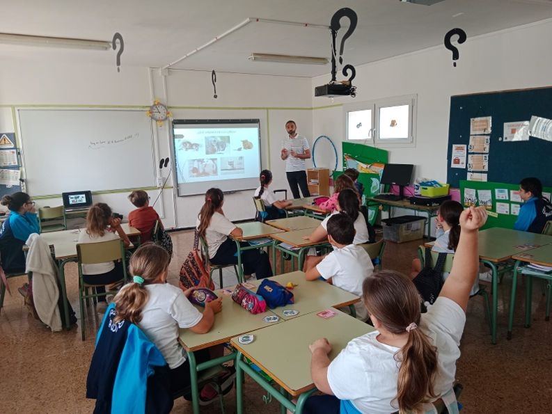 Charla desarrollada en un centro escolar de Ingenio