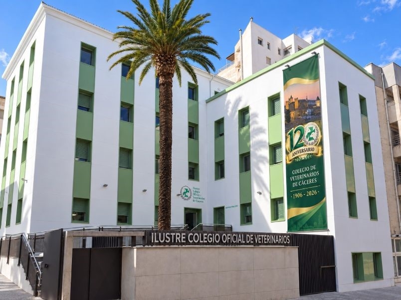 EL Colegio de C&aacute;ceres conmemorar&aacute; su 120 aniversario entregando reconocimientos a Margarita del Val, Fidel Astudillo y Ram&oacute;n Garc&iacute;a Janer