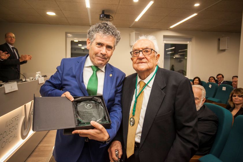 Fallece José Corbacho, presidente de honor del Colegio de Veterinarios de Cáceres