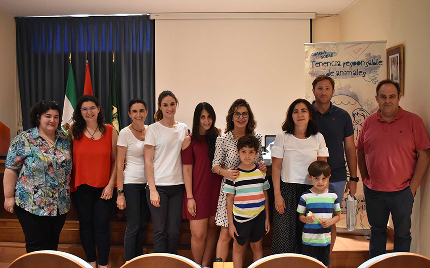 Clausurada la IV Temporada de Charlas de “Tenencia Responsable de Animales” con los veterinarios voluntarios