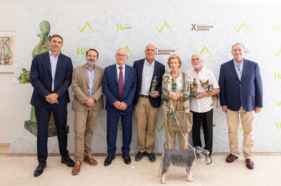 Colvema celebra la d&eacute;cima edici&oacute;n de sus Premios de Bienestar Animal en una emotiva gala