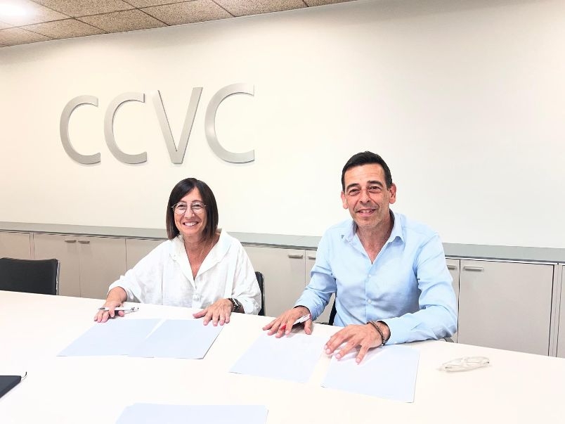 Los veterinarios de Catalu&ntilde;a y AVEPA renuevan el convenio para seguir impulsando la formaci&oacute;n de excelencia 