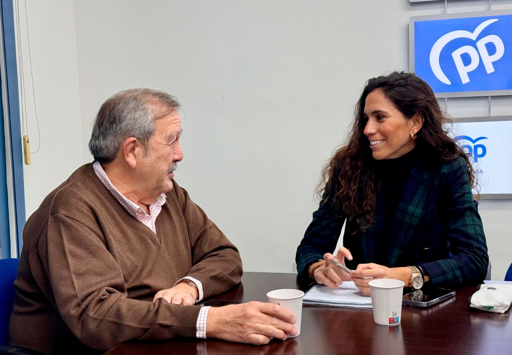 Jos&eacute; Mar&iacute;a de Torres traslada a la senadora Lorena Guerra la preocupaci&oacute;n del sector ante las enfermedades emergentes animales