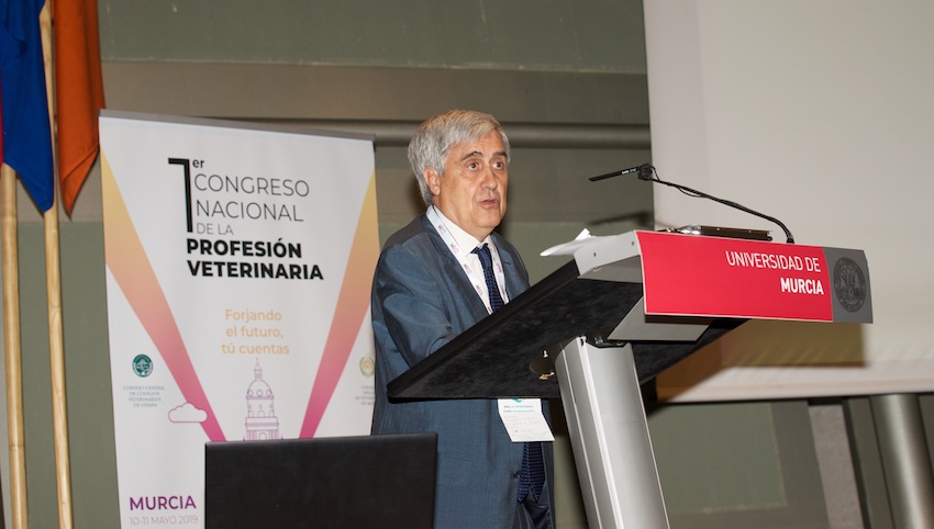 Juan José Badiola - Retos de Futuro de la Organización Colegial Veterinaria