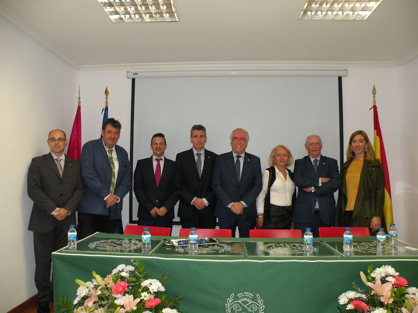 Los veterinarios de Ciudad Real celebraron la festividad del Patrón en la sede colegial