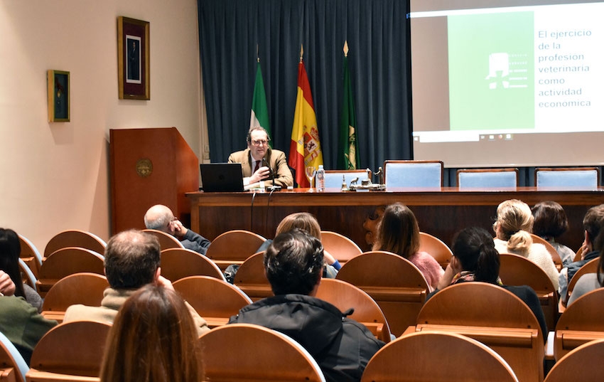 Celebrada la Jornada sobre el “Ejercicio de la profesión veterinaria como actividad económica” 