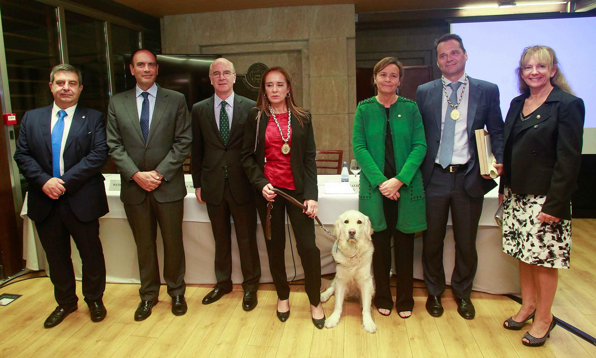 Los colegiados asturianos celebran San Francisco de Asís con un reconocimiento a todos los ámbitos del ejercicio profesional