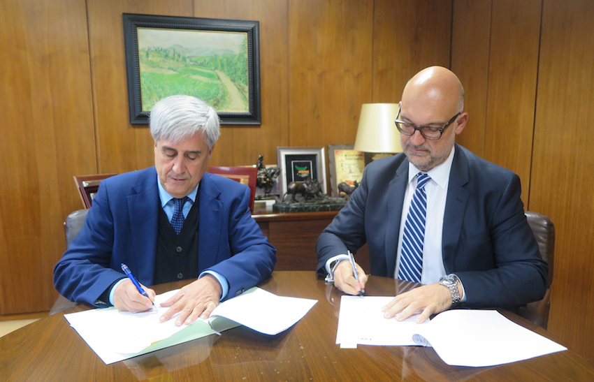 El Consejo General de Colegios Veterinarios y la Fundación Vet+i firman un Convenio de Colaboración