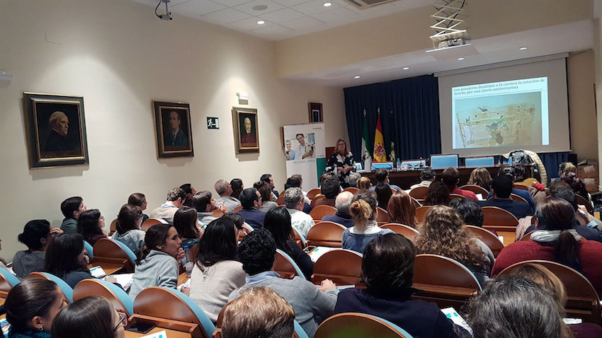 Más de 120 colegiados asistieron a la conferencia sobre “Nuevas tendencias en fluidoterapia. Renovarse o morir” 