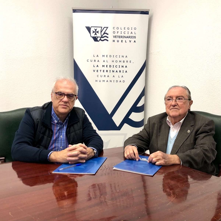 Fidel Astudillo y Juan Manuel Díaz, en la sede colegial