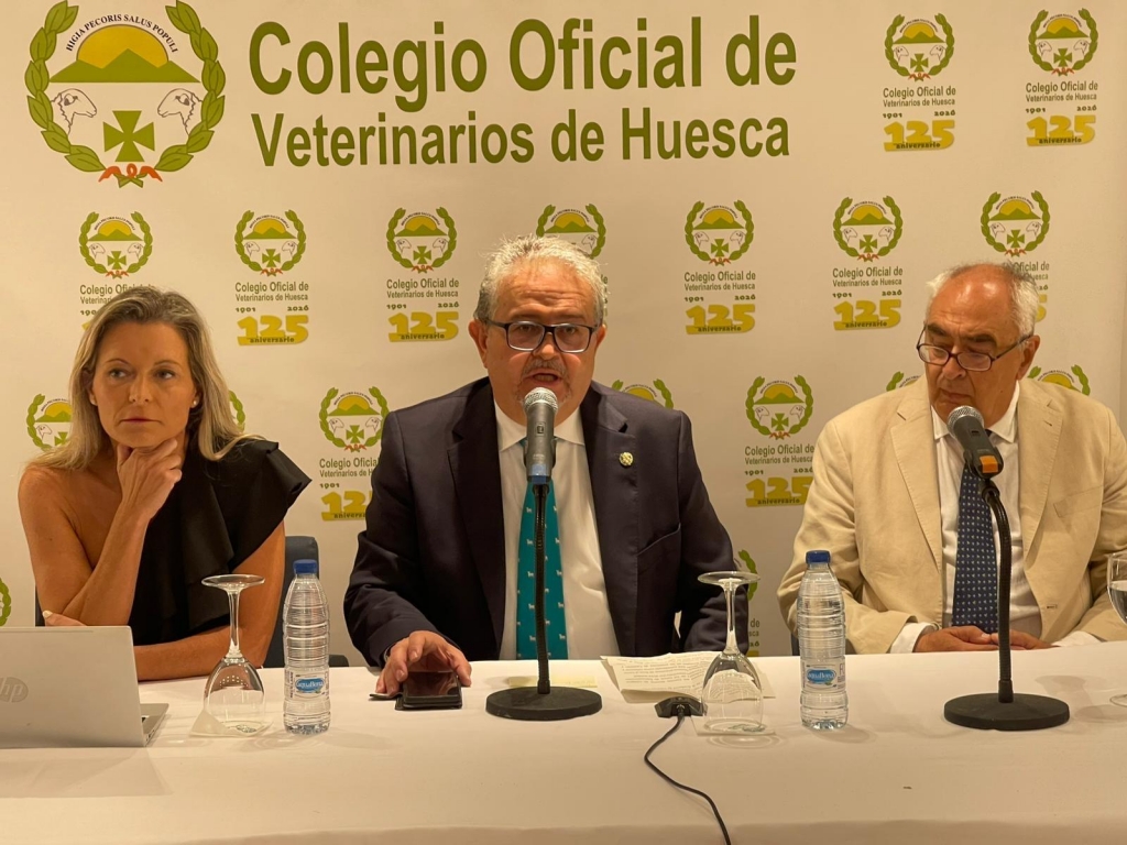 Éxito de la vigésima jornada taurina del Colegio de Veterinarios de Huesca