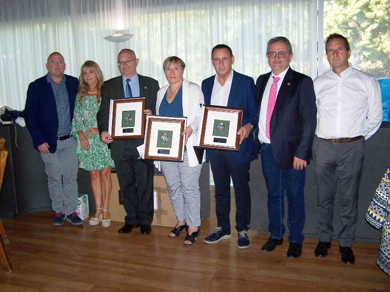 Los veterinarios de Huesca visitaron el Museo Ramón y Cajal de Ayerbe con motivo de la celebración de San Francisco