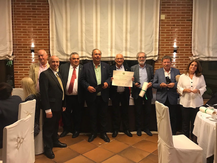 El Colegio segoviano nombra Colegiado de Honor al grupo musical Nuevo Mester de Juglaría