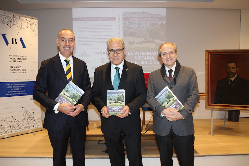 Francisco Luis Dehesa, presidente honorífico del Colegio de Vizcaya, presentó su libro sobre la Veterinaria vizcaína del siglo XIX