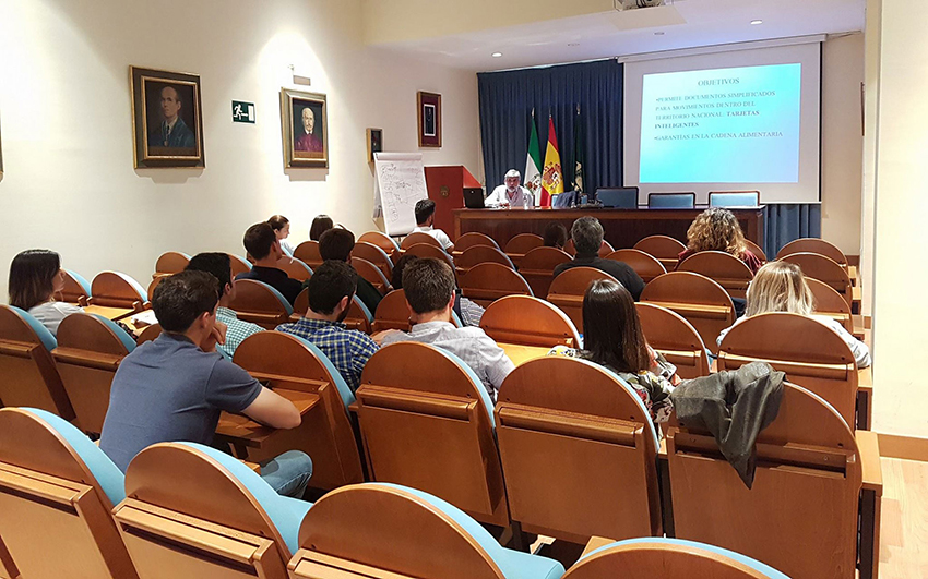 Celebrada la Jornada sobre “Identificación de équidos”