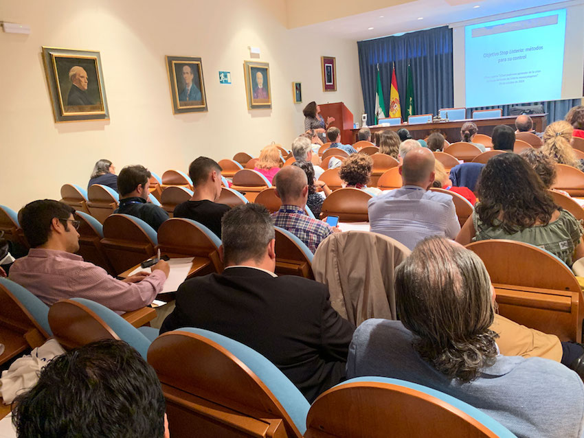 Aforo completo en la Biosession “¿Qué podemos aprender de la crisis derivada del brote de Listeria monocytogenes?”