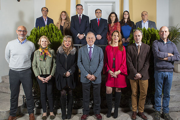 Felipe Vilas inicia un nuevo mandato como presidente de los veterinarios madrileños al frente de una Junta renovada