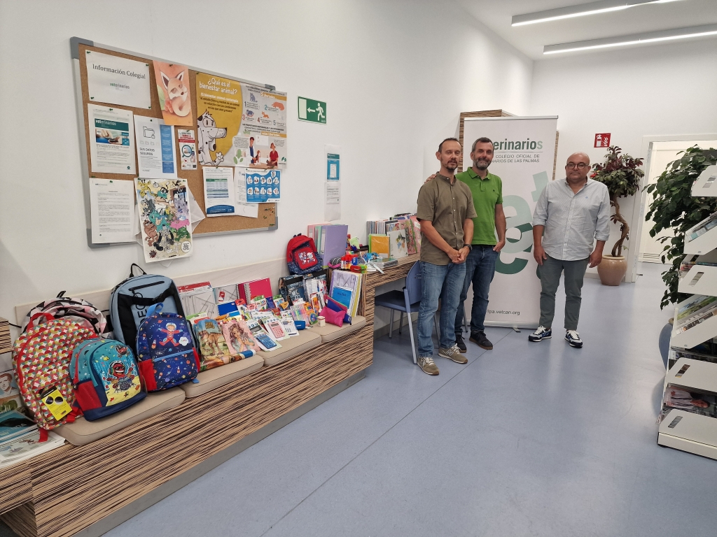 Los Colegios de Veterinarios de Canarias colaboran con la campaña de recogida de material escolar para niños con cáncer