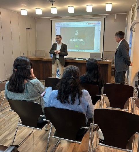 Miquel Molins present&oacute; en Lleida la jornada informativa sobre el nuevo Sistema de Especializaci&oacute;n Veterinaria