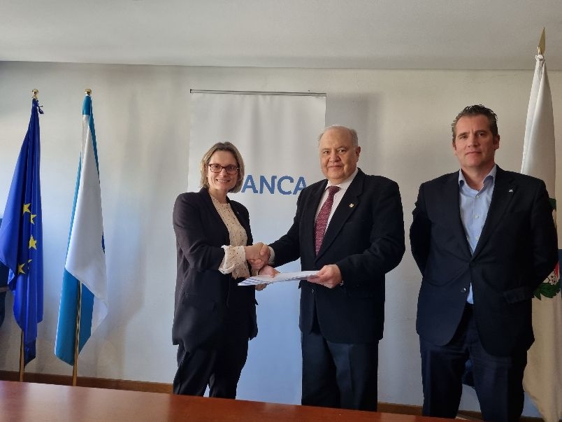 ABANCA y el Colegio de Lugo renuevan su convenio financiero que mejora el acceso al crédito de los veterinarios