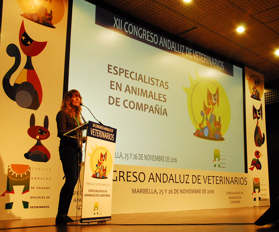 Asistieron 800 veterinarios y una treintena de casas comerciales