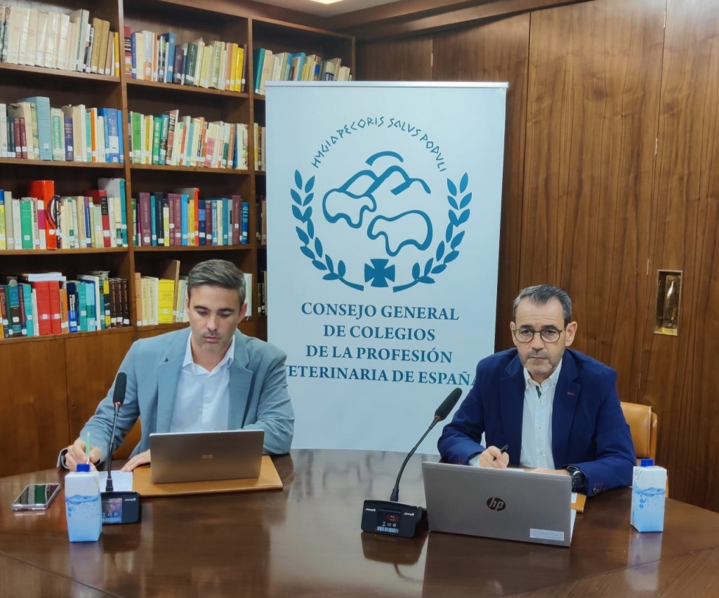 Gonzalo Moreno informa al comité de crisis sobre la ILP del medicamento veterinario y pide su colaboración en la recogida de firmas