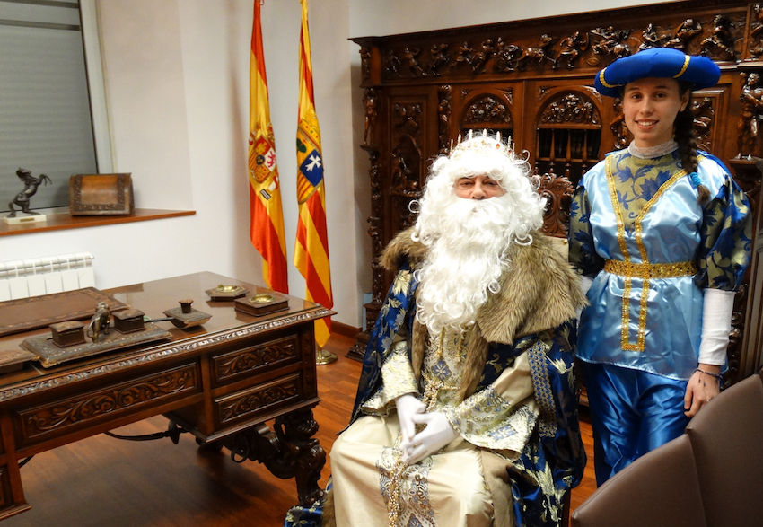 Su Majestad el Rey Melchor visitó el Colegio de Veterinarios de Zaragoza