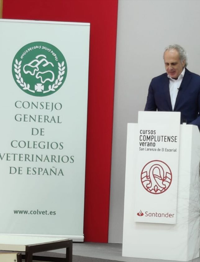 Ruiz Escudero, Rodríguez Ferri y Gortázar protagonizaron la última jornada del curso sobre One Health en El Escorial
