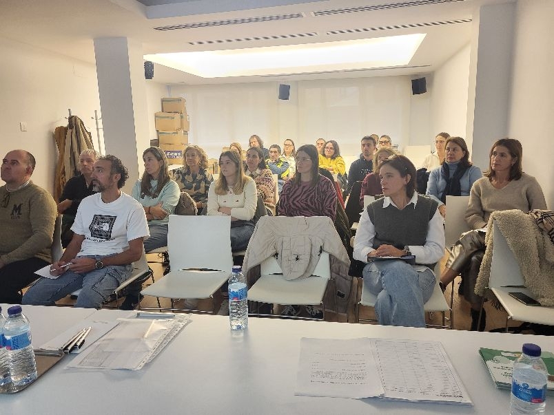 Amplio seguimiento del curso sobre control oficial en mataderos del Colegio de Salamanca, con 41 asistentes
