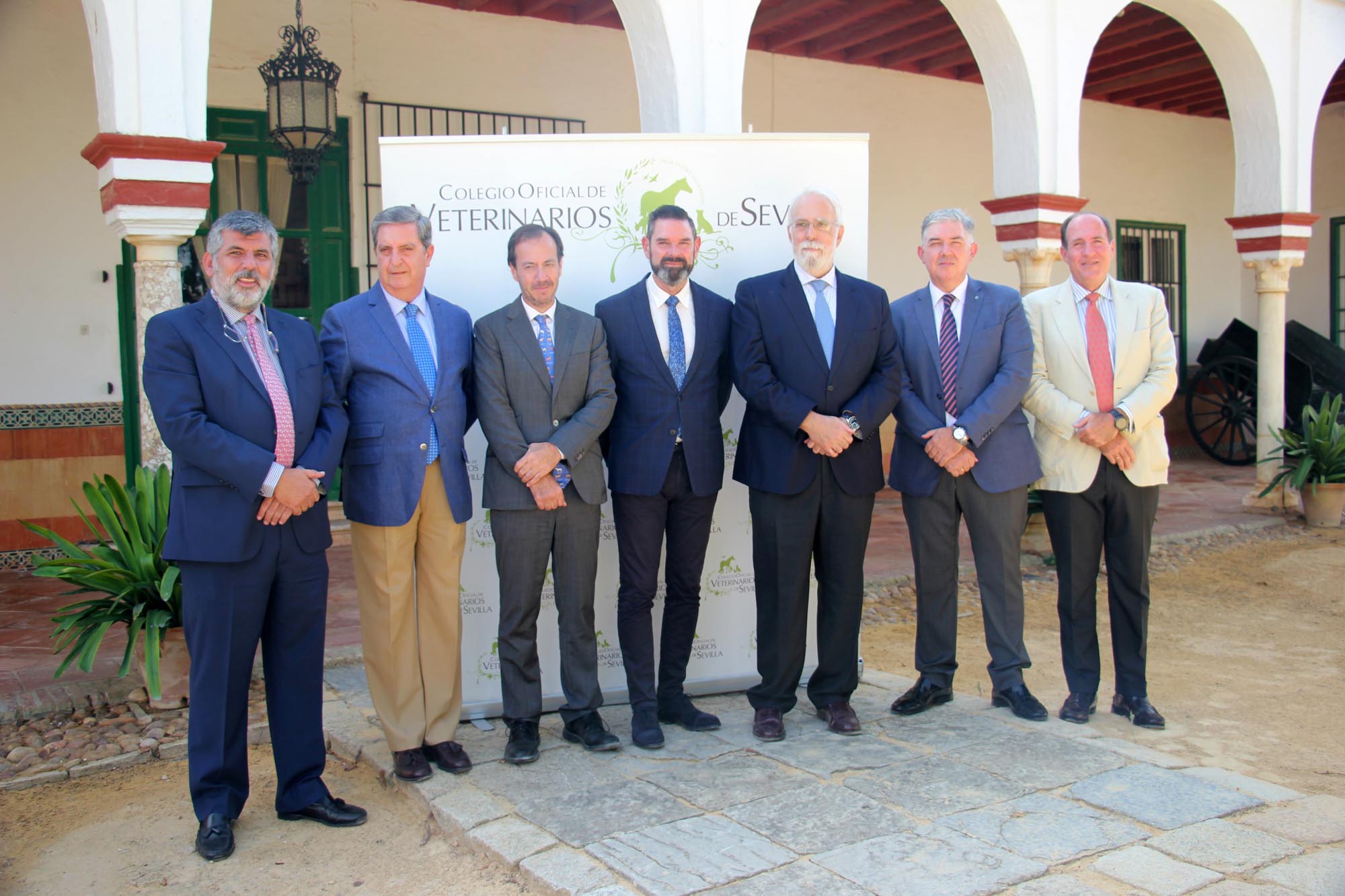 Los colegiados sevillanos celebraron la fiesta de San Francisco de Asís con un día de convivencia en la Hacienda Torrequemada