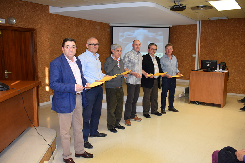 EL SCRUM clausura un curso académico  en el que se consolida como referencia en diagnóstico de pequeños rumiantes