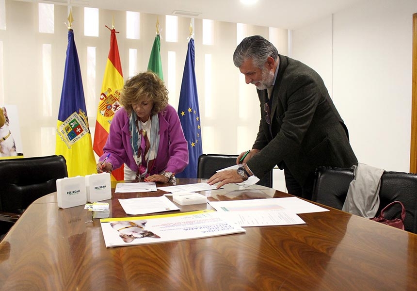 El Colegio de Veterinarios de Sevilla gestionará el registro de animales de compañía de San Juan de Aznalfarache