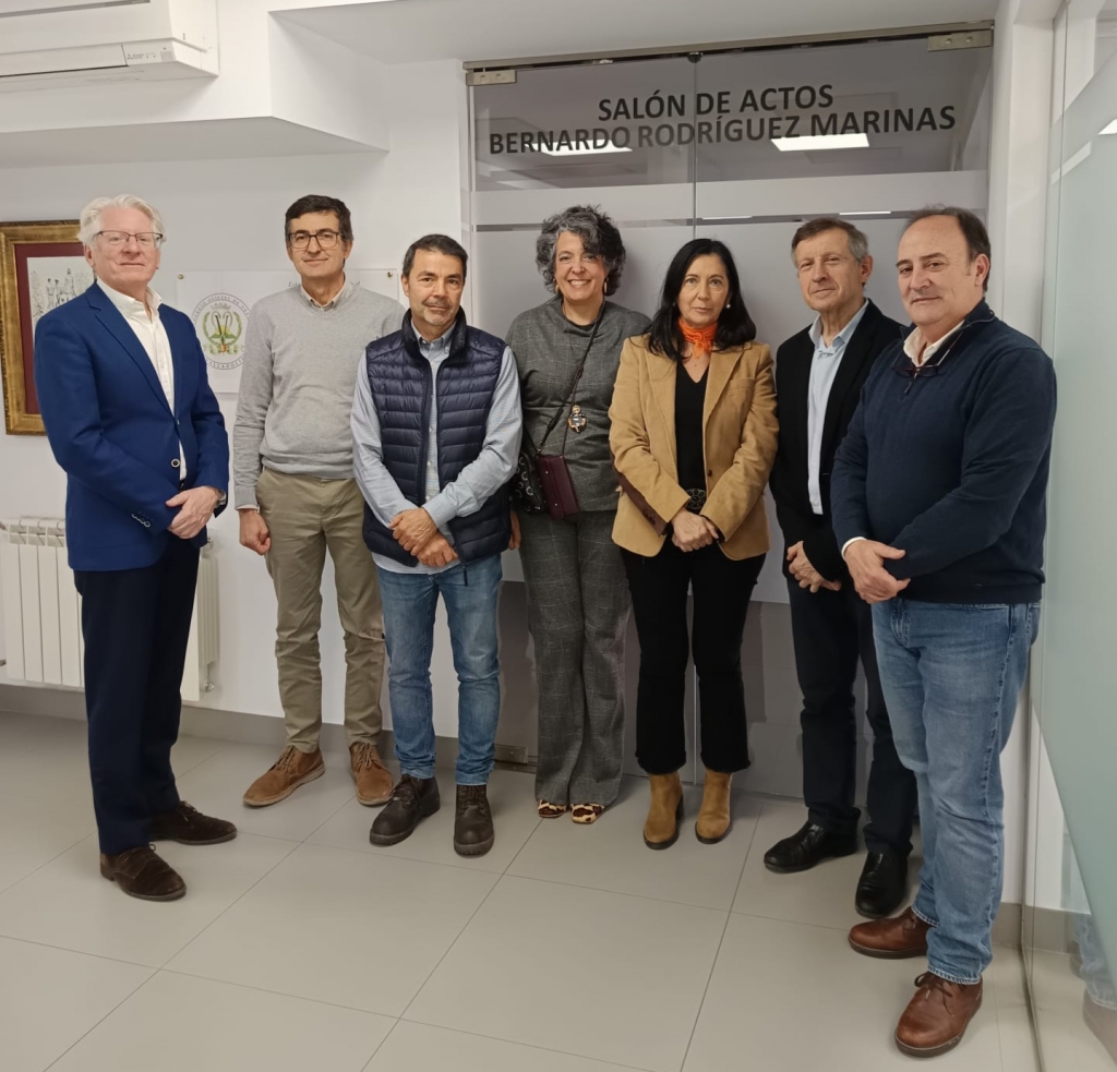 La nueva junta de gobierno del Colegio de Veterinarios de Valladolid toma posesi&oacute;n de sus cargos