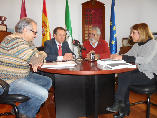 Renueva con el Ayuntamiento de Chiclana el convenio de gestión del Registro Municipal de Animales de Compañía