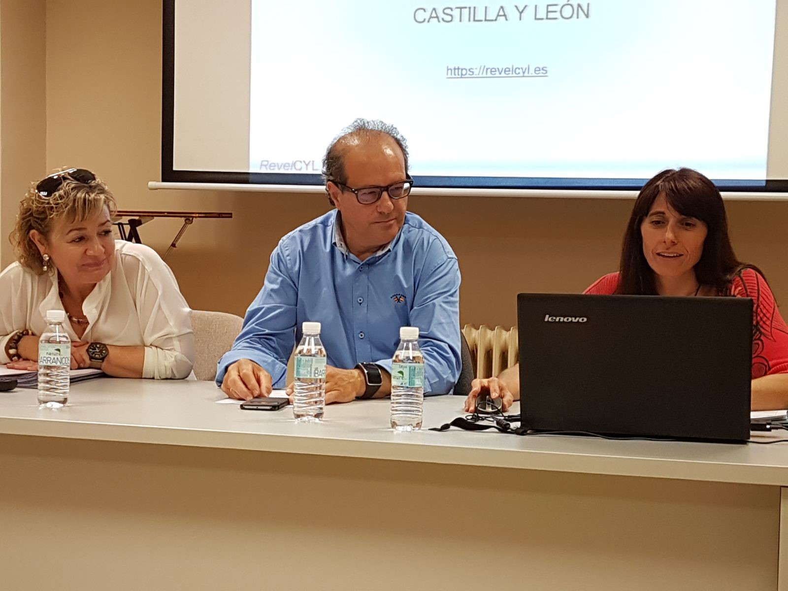 Presentada la receta veterinaria electrónica de Castilla y León